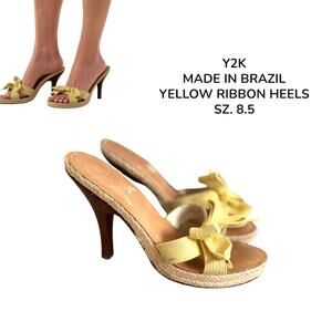Y2K VTG. YELLOW RIBBON HIGH HEEL SANDALS SZ. 8-8.5 DANI BLACK